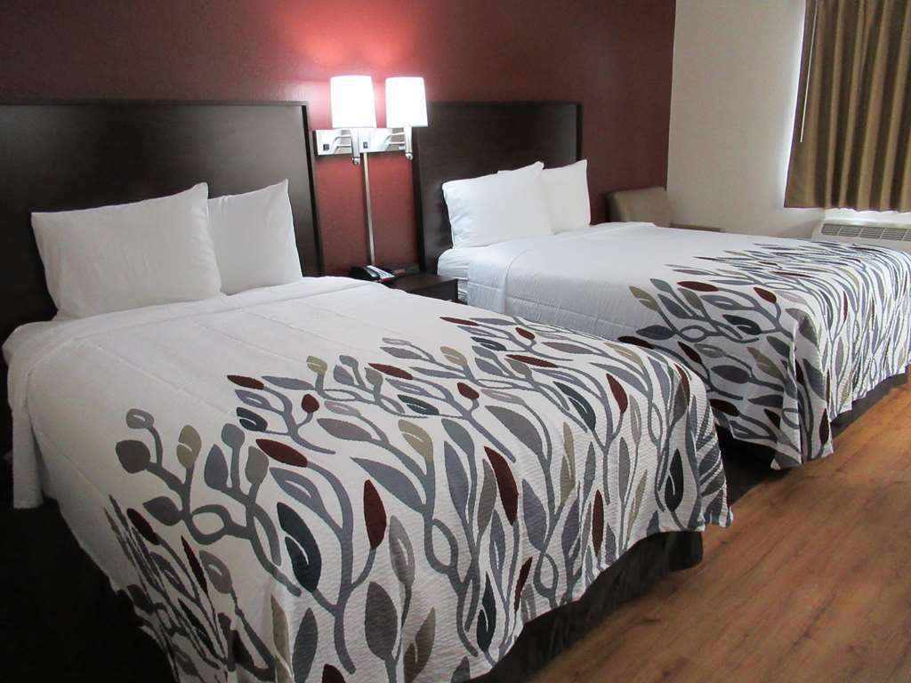 Red Roof Inn Auburn Room photo